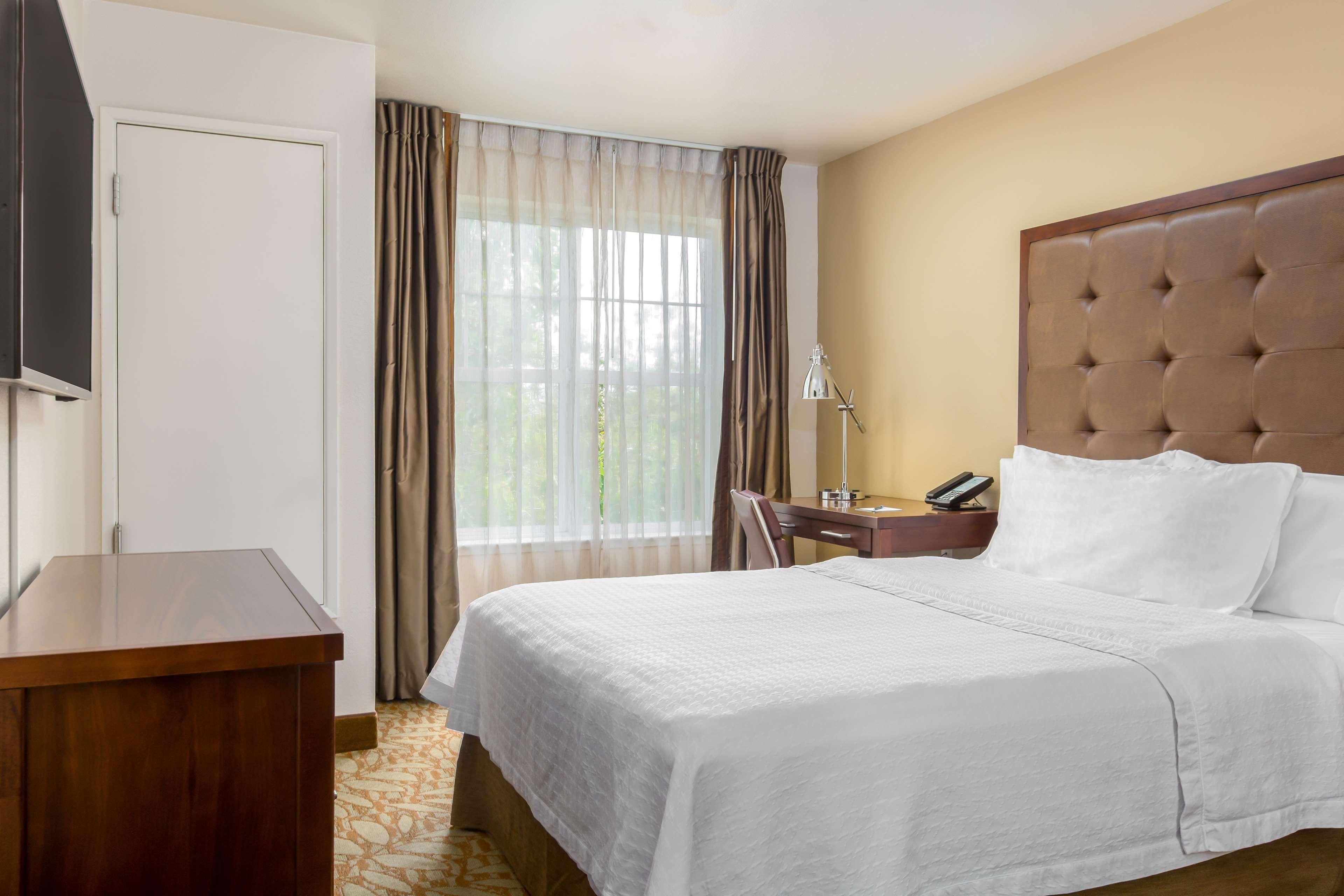 Homewood Suites By Hilton Newark Fremont Exterior photo